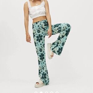 Urban Outfitters Pants Size Small Green Bryn Pull-On Flare Hippie‎ Festival Rave